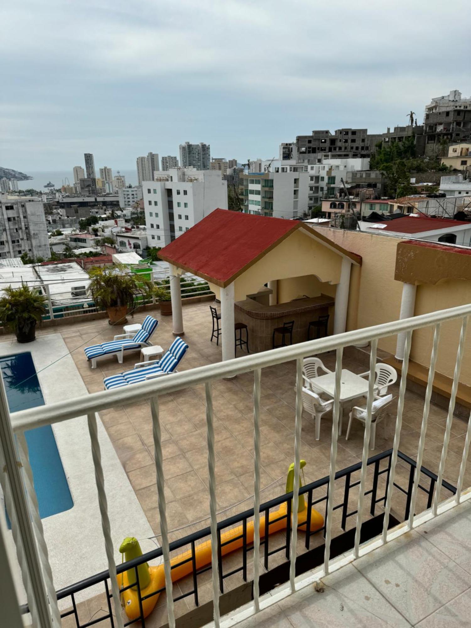Blue Coast With Pool And Ocean View 10 To 35 P Villa Acapulco Exterior photo